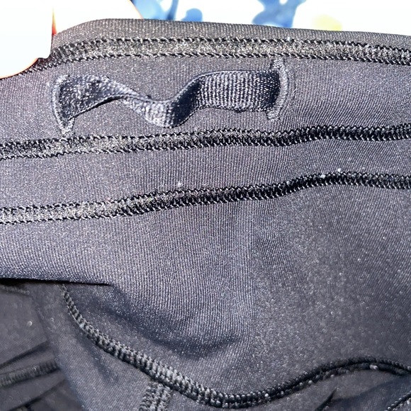 Lululemon Train Times Leggings - Picture 16 of 16